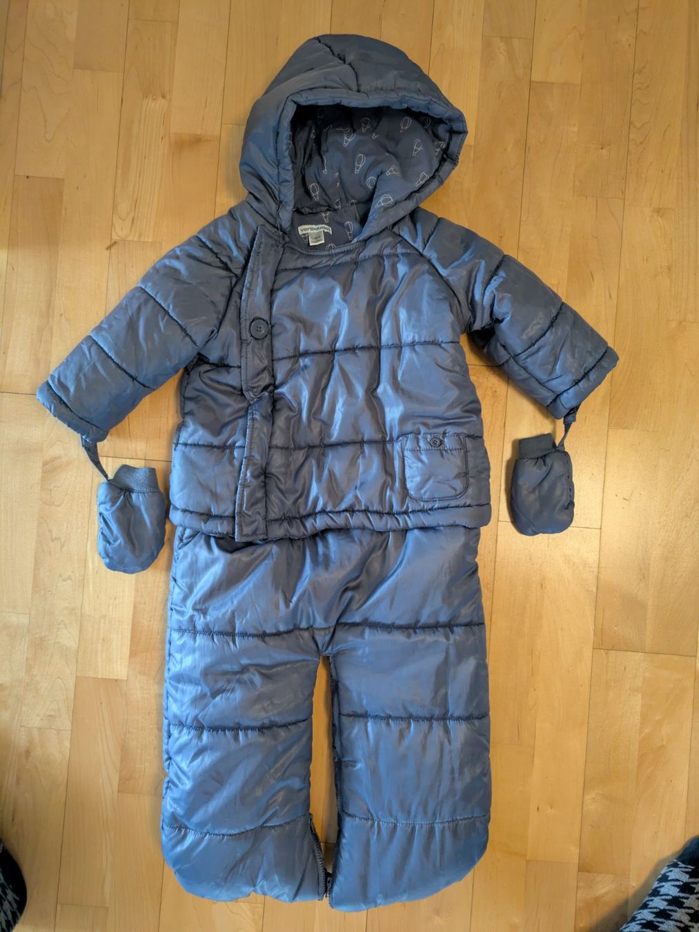 Babyanzüge: Winter Overall mit Füsslinge und Händsche Grösse 81 Top – Gebraucht aus Zürich von but_9lq6