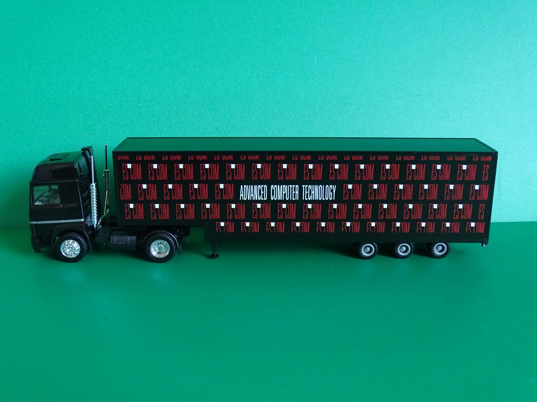 Herpa Modellautos: Renault LKW von Herpa 1/87 – Neu (gemäss Beschreibung) aus Bretzwil von Meex 2