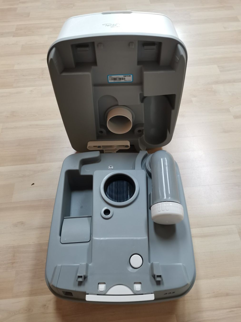 Thetford WC: Porta Potti Qube 335 – Nuovo (secondo la descrizione) da Waldstatt venduto da Wengi3 3