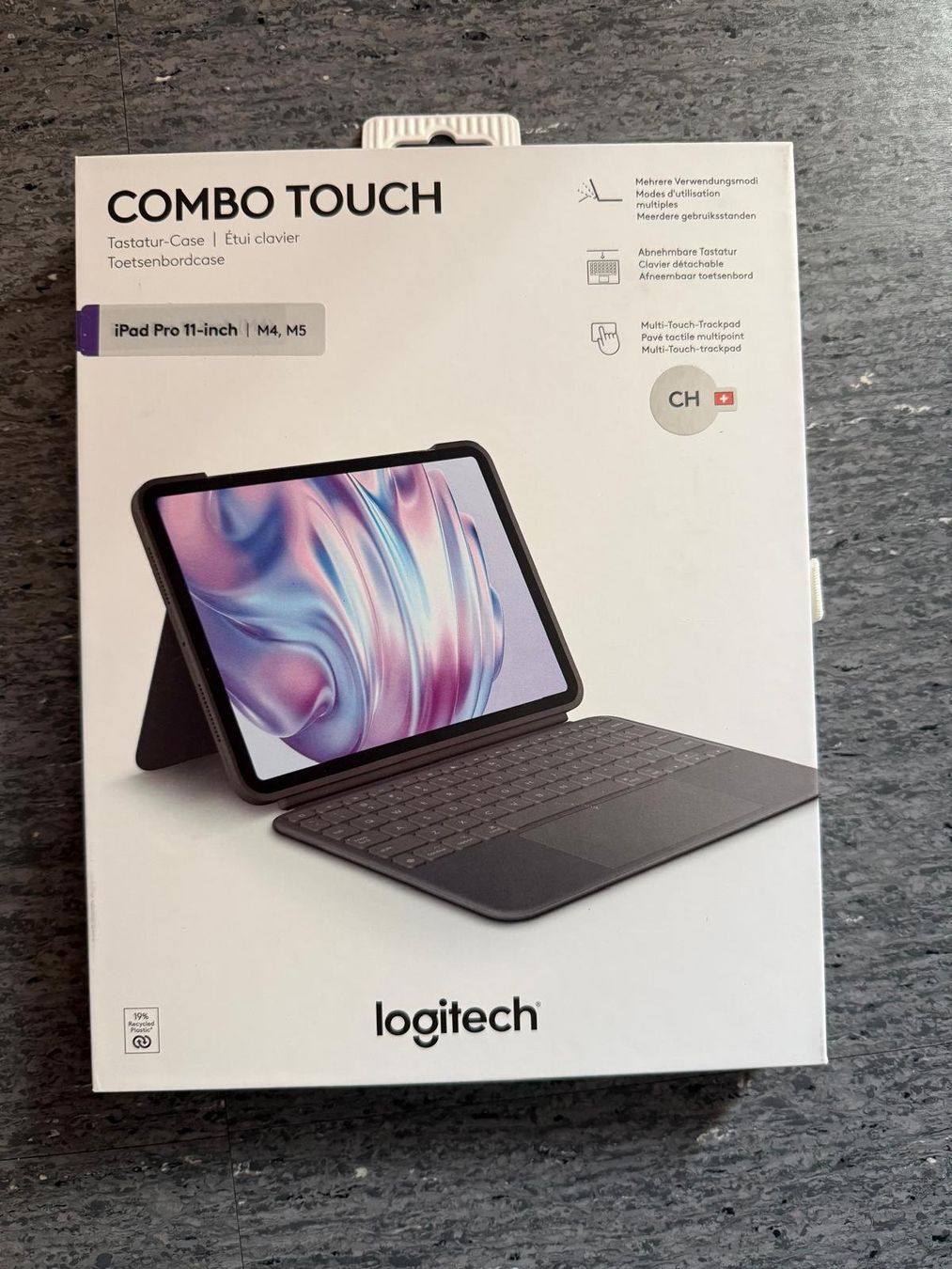 Covers & Taschen: Logitech Combo Touch pour iPad – Gebraucht aus Basse-Nendaz von maytainf