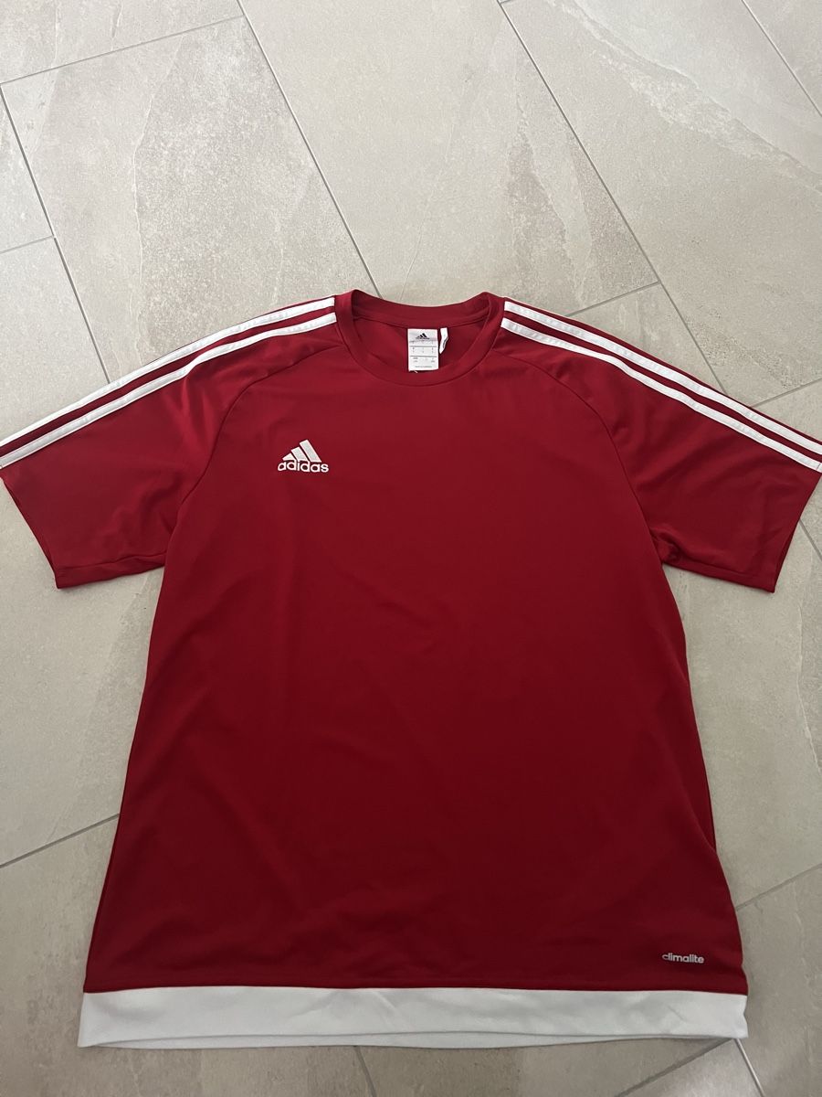 Adidas T-shirt: Adidas Trainingsshirt Gr. L – Usato da Baar venduto da Lila2006