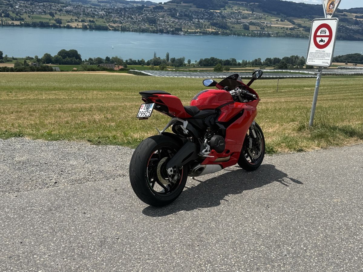 Ducati Route: Ducati panigale 899 – D'occasion à Hochdorf par PerezSolar 1