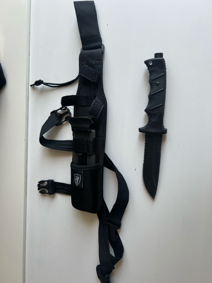Couteaux militaires: Tactical knife – D'occasion à Kirchberg BE par Fisherman95 1