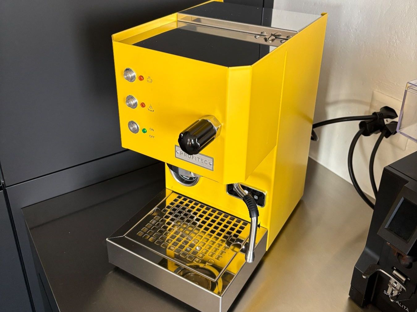 Profitec Kaffeemaschinen & Espressomaschinen: Profitec PRO 100 GO Siebträgermaschine – Gebraucht aus Biberstein von Slowdown1 2