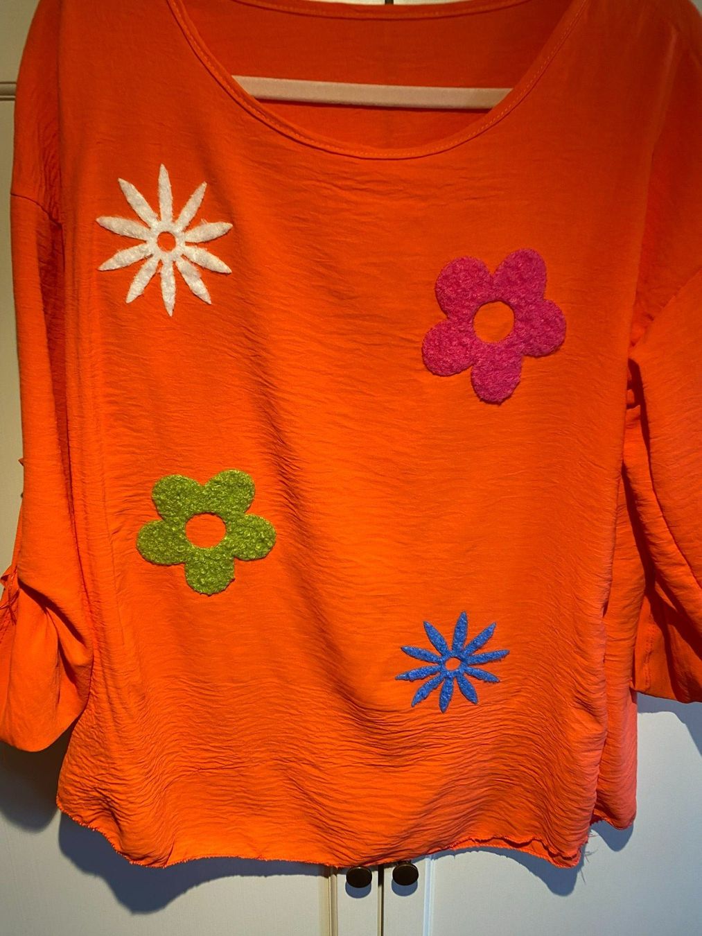 Camicette: BLUSENKLEID NEON MIT BLUMEN DAMEN – Nuovo e nell'imballaggio originale da Meienried venduto da ManuelaBoutique 3