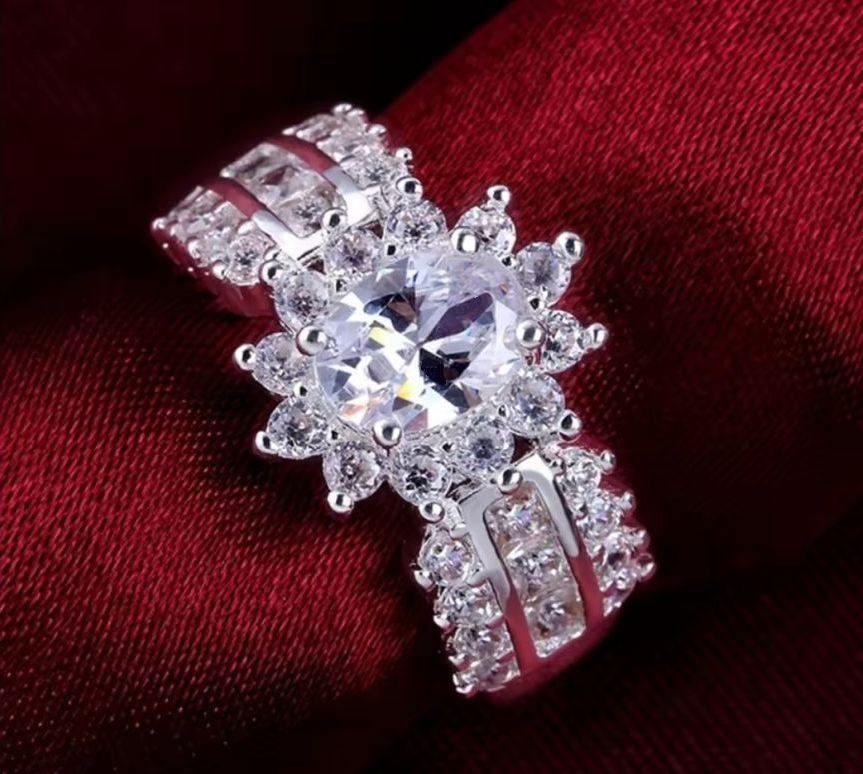 Bagues: Schicker Ring mit Zirkonia, 925 versilbert, Gr. 8 – Neuf (Voir description) à Grenchen par maretop