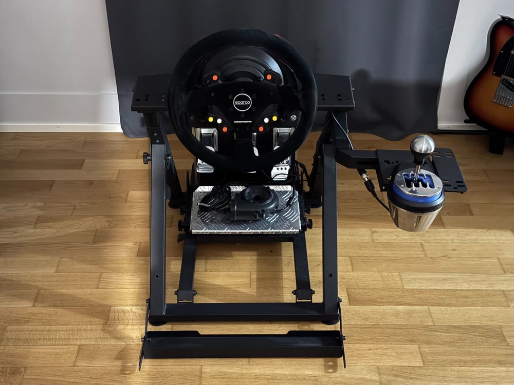 High‑End Thrustmaster Sim‑Racing Set (Gebraucht) in Wila für CHF 450 ...