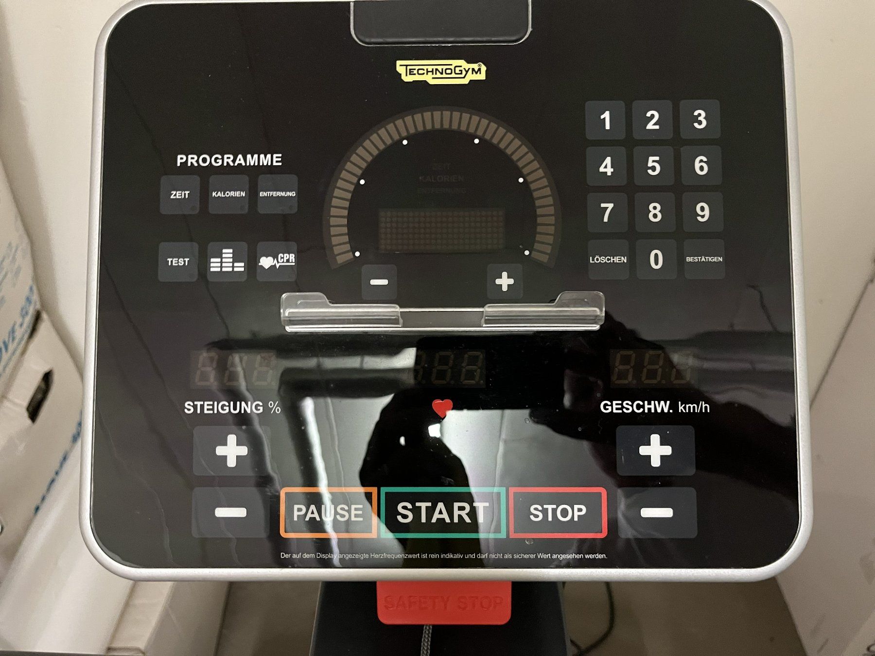Technogym Hometrainer: Laufband - Technogym – Usato da Zürich venduto da ChrisKam 1