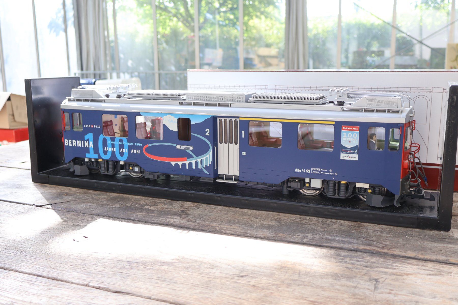Modellini di ferrovie: ESU Pullman RhB Bernina Triebwagen E-Lok Digit + Sound 30394 – Usato da Winterthur venduto da Monstera 7