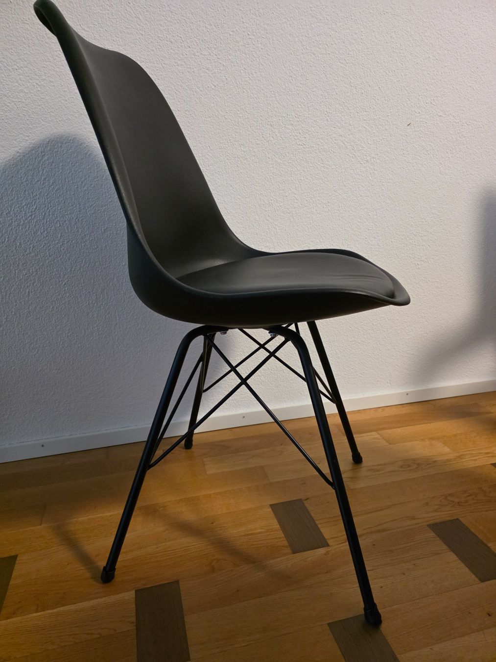 Conforama Chaises: 6 Stühle Schwarz – D'occasion à Dietikon par shu_j5lf 1