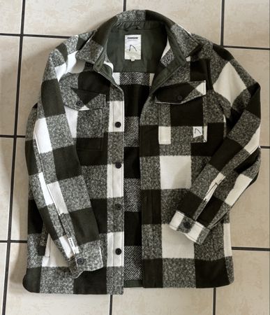 Chasin Hemdjacke kariert gruen weiss Groesse L neuwertig