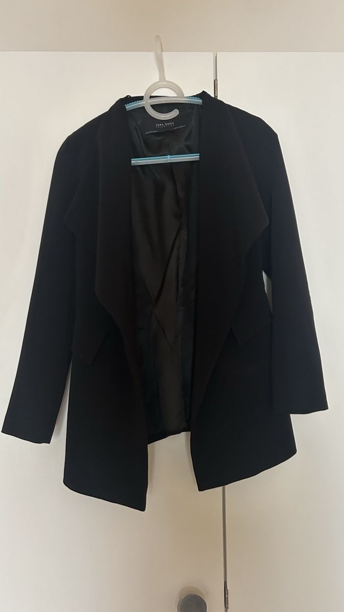 Zara Cappotti: Schicker Zara Basic Blazer, schwarz, Grösse S – Nuovo (secondo la descrizione) da Frenkendorf venduto da ana_h7dx 2