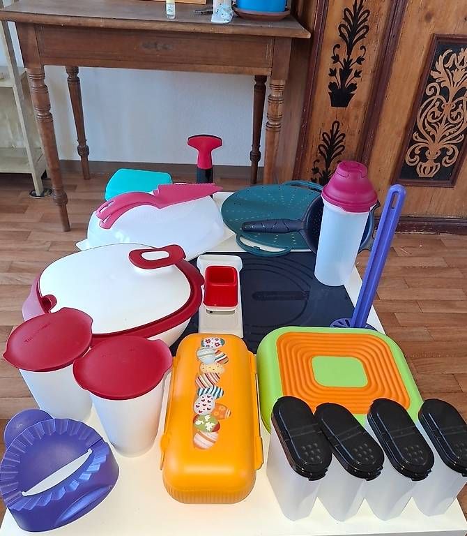 Tupperware Recipients et similaires: Tupperware – Neuf (Voir description) à Kirchdorf AG par angi048