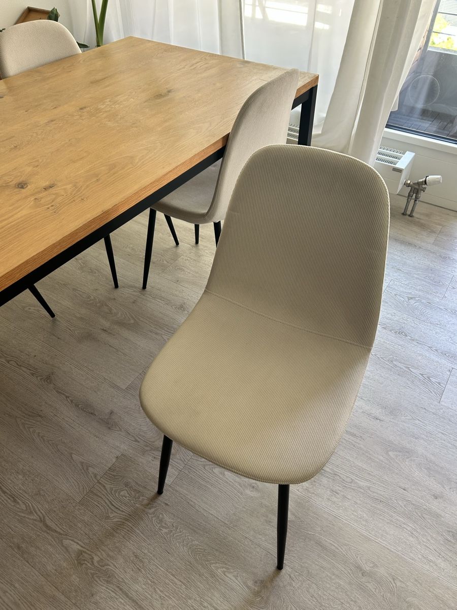 Tische: Esstisch mit 4 Stühlen |Holz | Modern| Hell| weiss – Gebraucht aus Basel von Negroni94 2