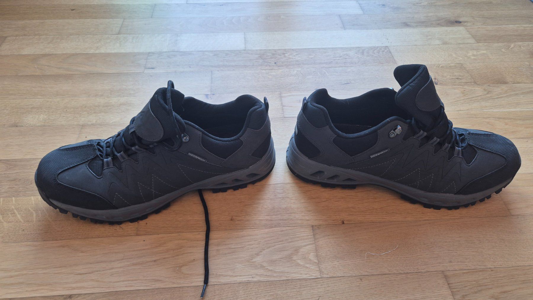 Scarpe da uomo: Trekking Schuhe Herren Grösse 45 – Usato da Bitsch venduto da cka_6hff 2