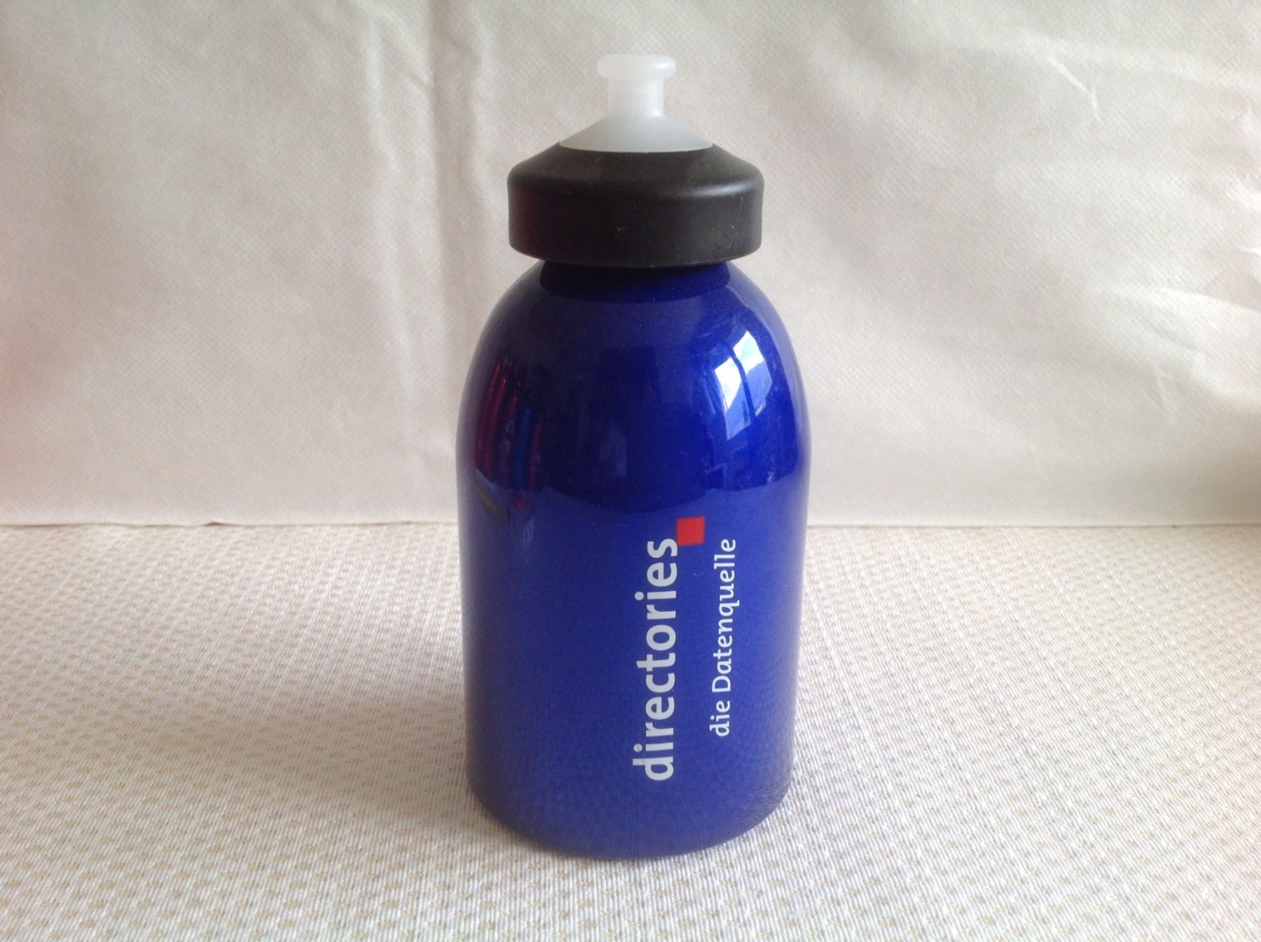 Borracce & Thermos: Gourde - Bouteille - bleu – Usato da Sion venduto da accroshoes