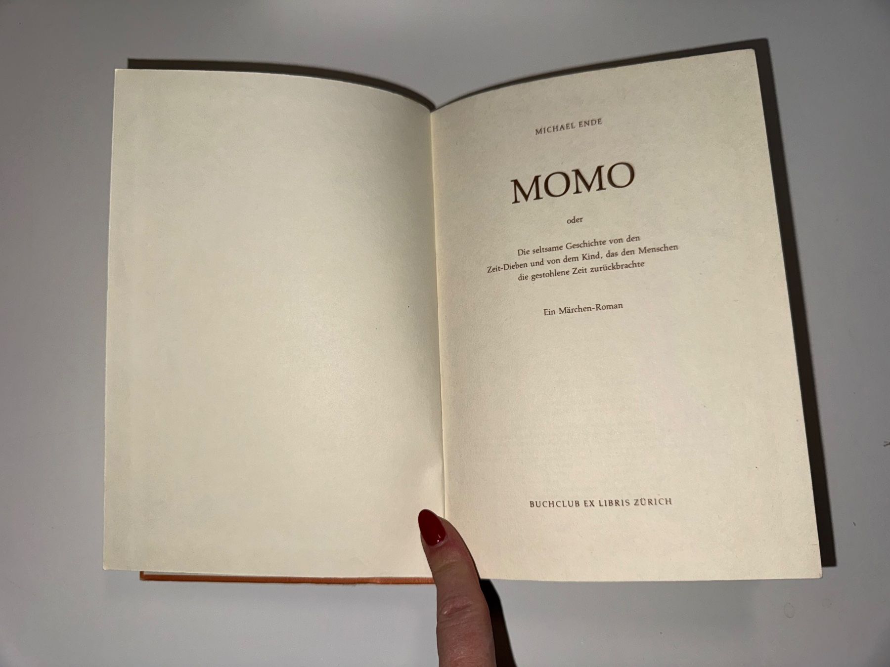 Libri: MÄRCHEN - ROMAN: Micheal Ende, Momo – Usato da Grosswangen venduto da Deutsche_Romane 2