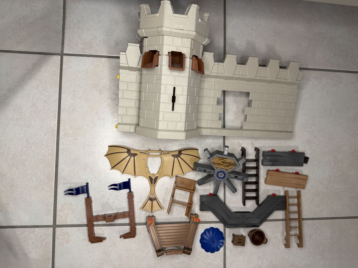Playmobil Giocattoli: Playmobil Konvolut – Usato da Wallbach venduto da ale_db7t