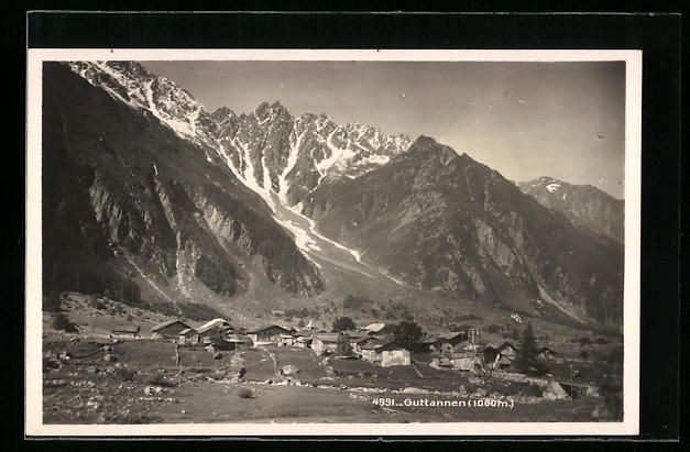 Cartoline postali: AK Guttannen, Ortsansicht mit Alpen – Usato da Berlin venduto da bartko-reher