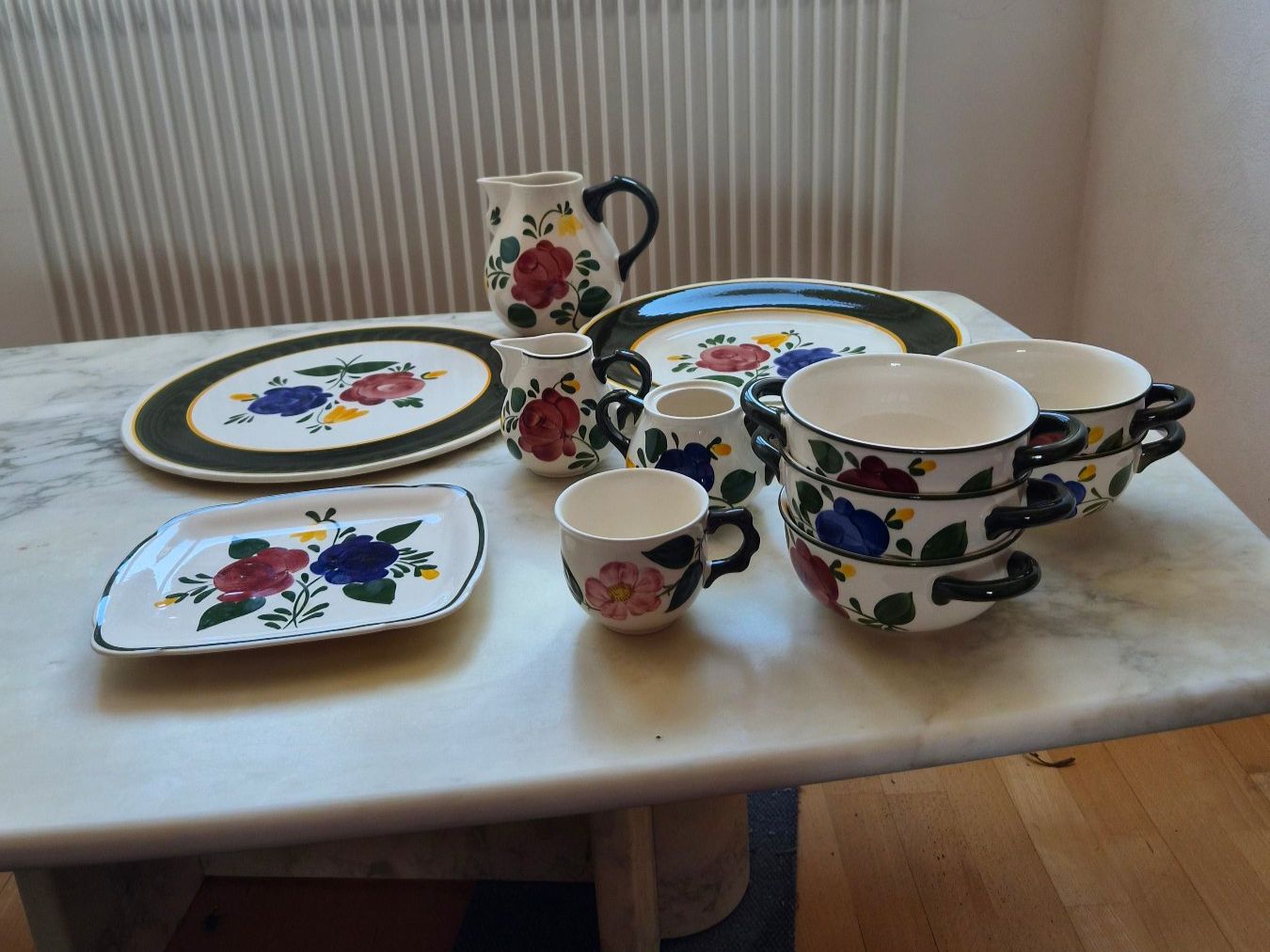 Set di piatti: Vintage-Geschirr – Usato da Rorschach venduto da jana_94s 2
