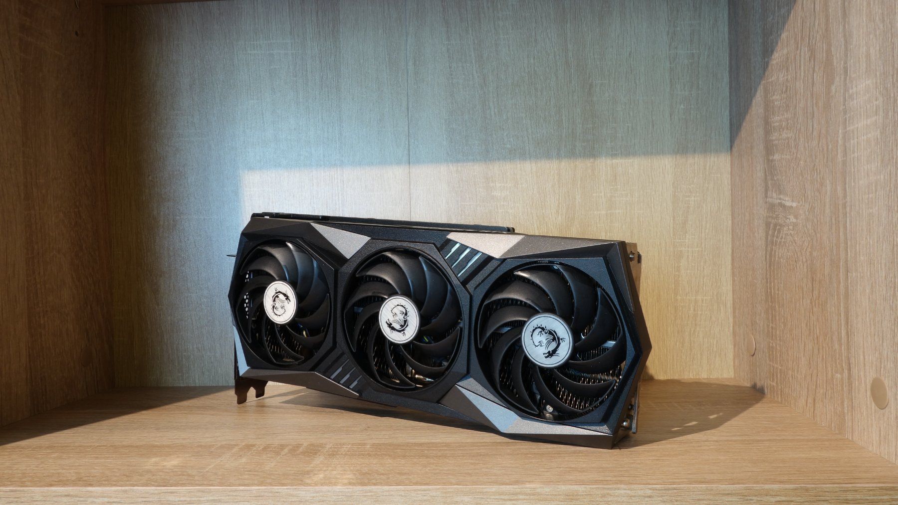 MSI Schede grafiche: MSI GeForce RTX 3070 Gaming X Trio – Usato da Les Valettes venduto da lou_dp28 3