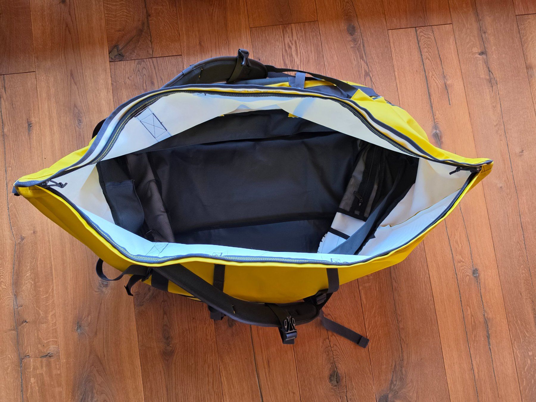 Sacs: Simond Duffle Bag Extend 80-120lt – D'occasion à Grindelwald par Gemsberg96 1