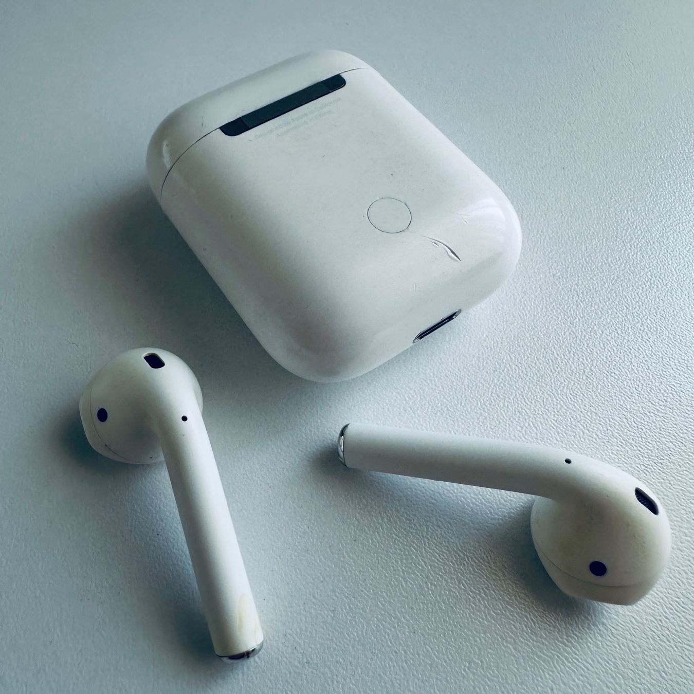 Apple Cuffie: Original Apple AirPods 2 Kopfhörer Wireless Lightning Kabel – Usato da Basel venduto da MY.AIRPODS.SHOP 7