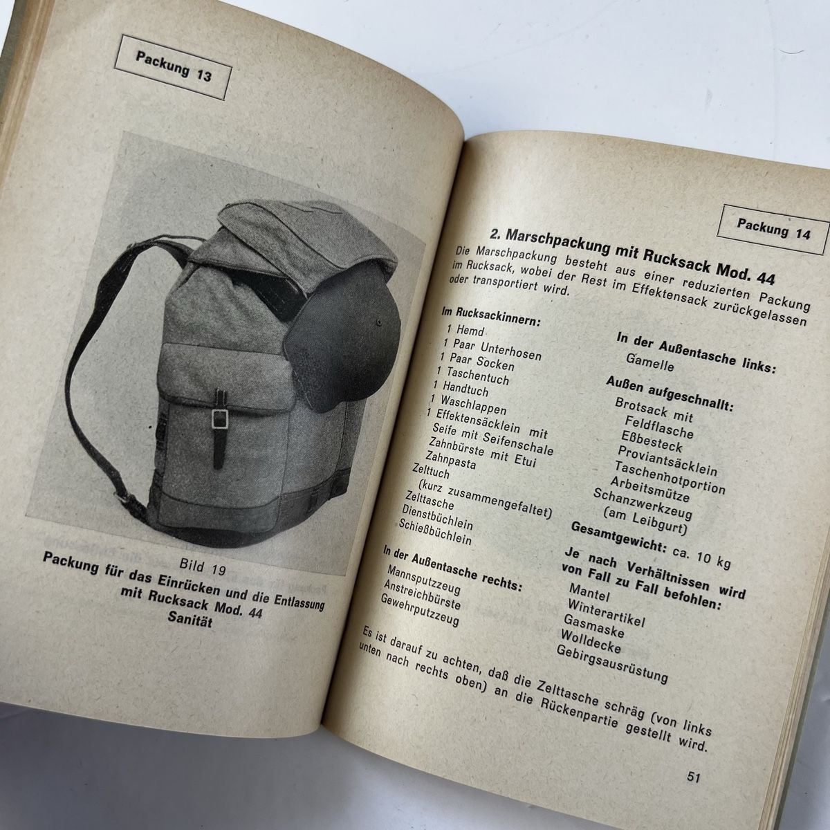 Livres: Die Gepäckvorschrift Schweizerarmee Buch – D'occasion à Schaffhausen par vandemonian 5