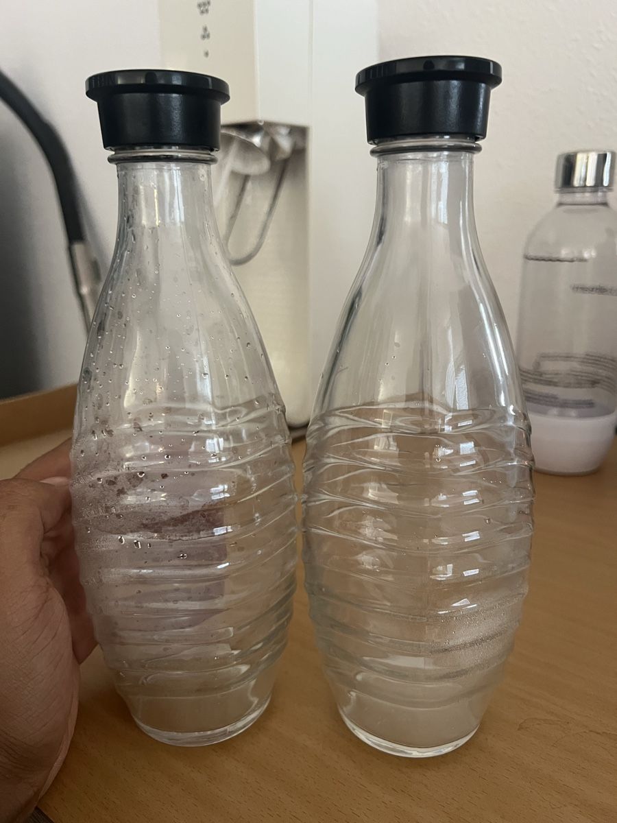 Contenitori & Simili: 2 Sodastream Glasflaschen, – Usato da Rüti ZH venduto da Mjohnny7