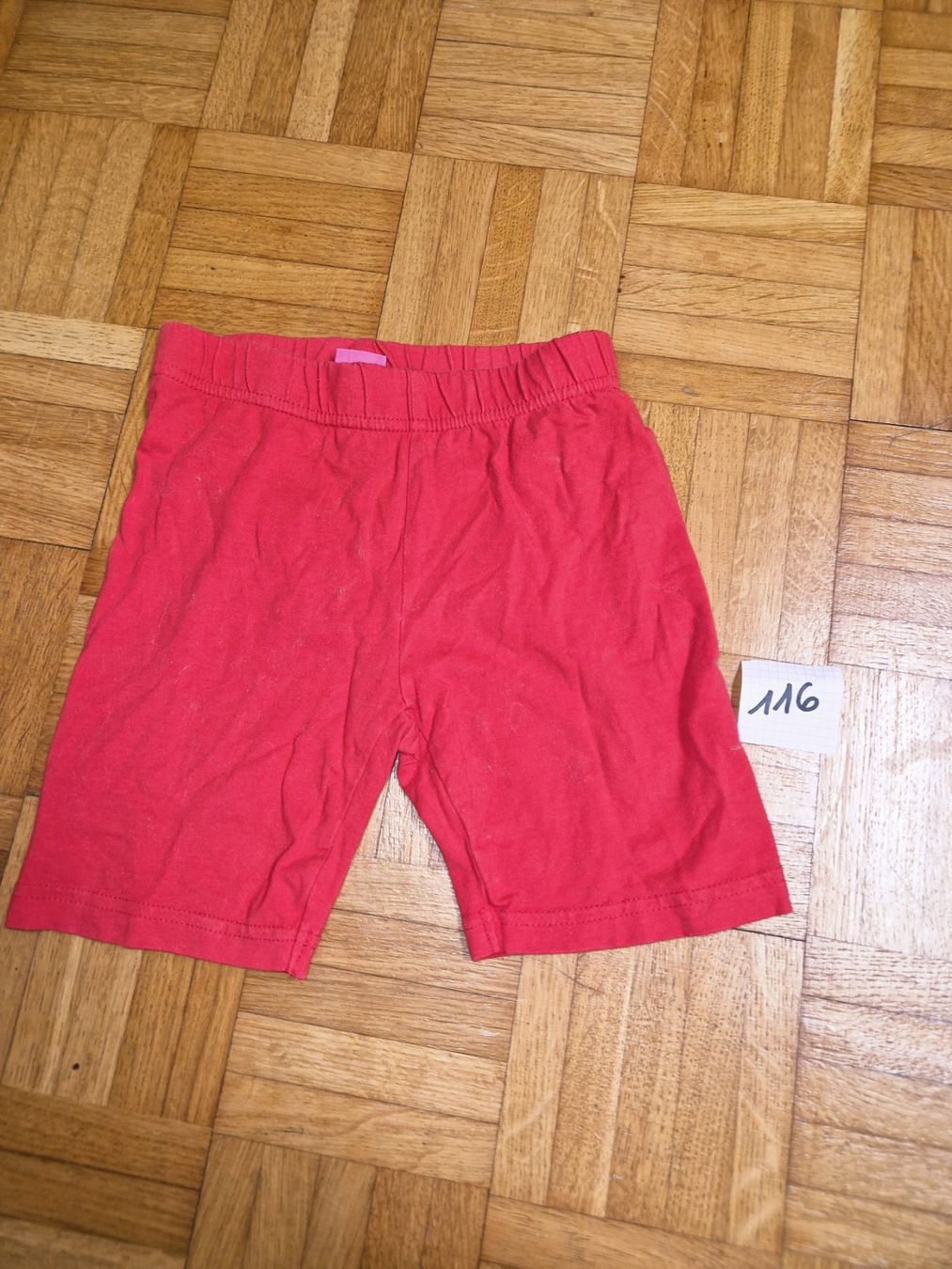 Pantaloni: Kurze Hose 116 – Usato da Stüsslingen venduto da white_angel86
