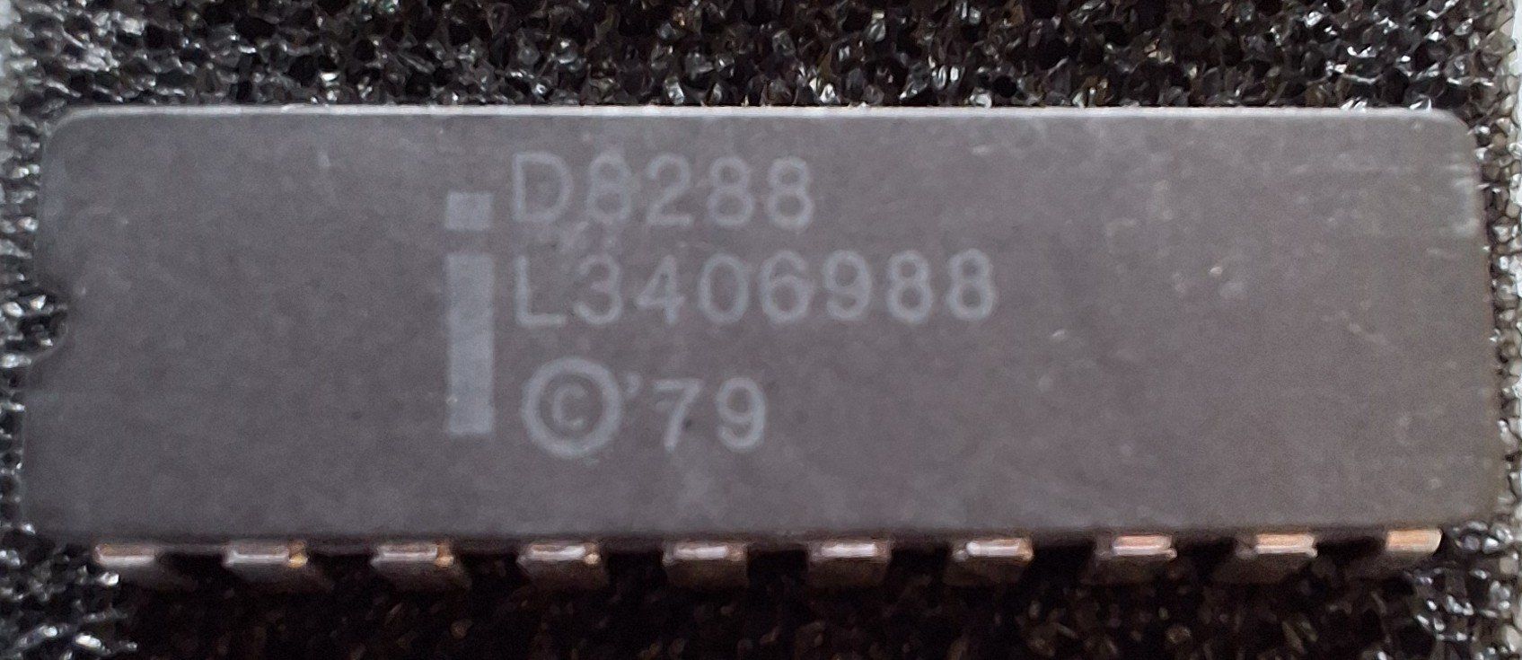 Elektronikbauteile: Intel D8288 Bus-Controller IC – Neu (gemäss Beschreibung) aus Sevelen von rwi_k7mr