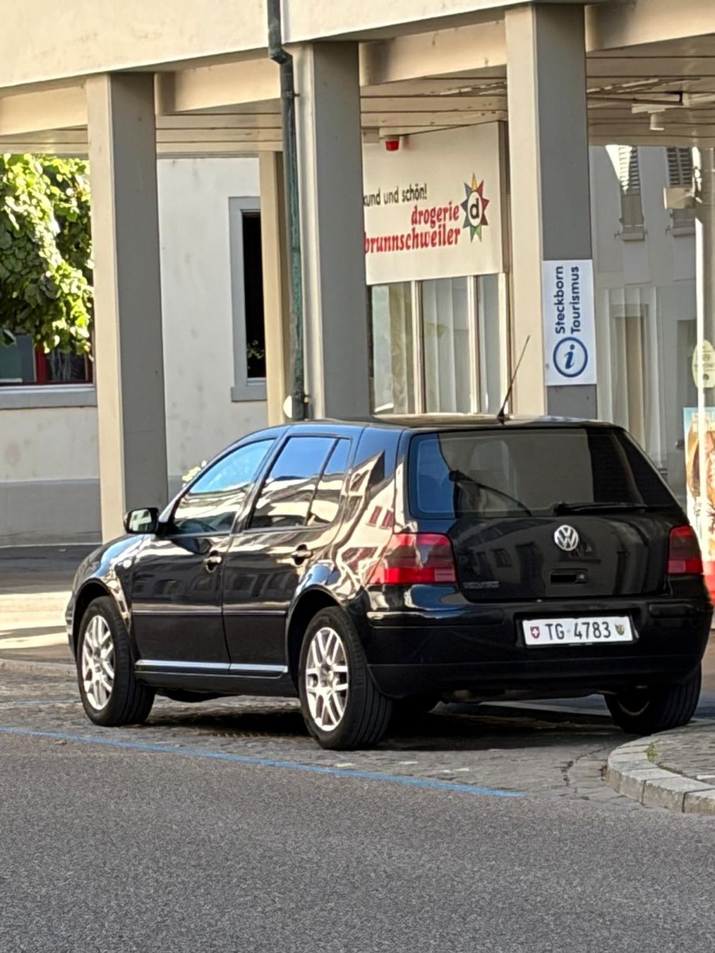 VW Automobili: VW Golf 4Motion – Usato da warth venduto da nas_7zrv 6