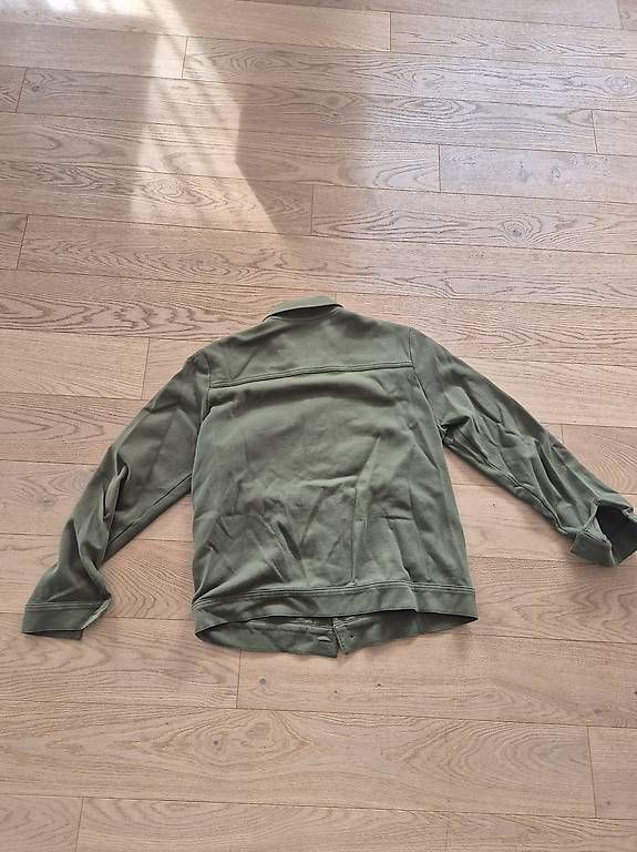Vestes: Dünne Übergangsjacke – D'occasion à Seuzach par Mmassoli