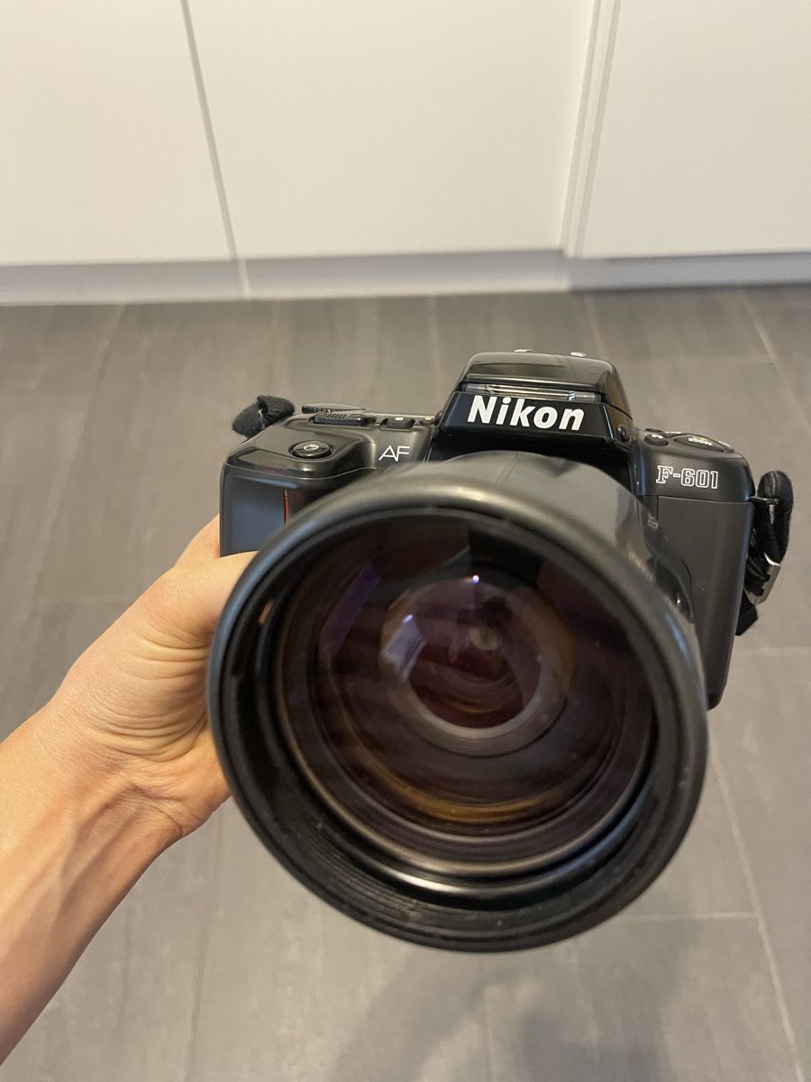 Nikon Fotocamera: Nikon F601 – Usato da Basel venduto da Lizzy_01