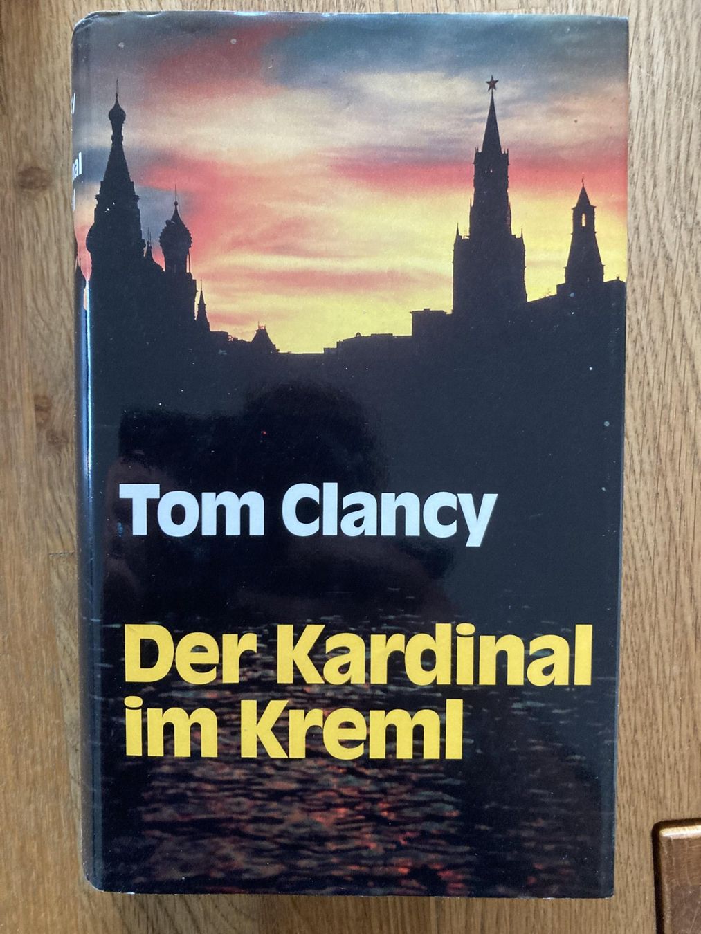 Libri: Tom Clancy Der Kardinal im Kreml Hardcover – Usato da Wängi venduto da Kaesli 1