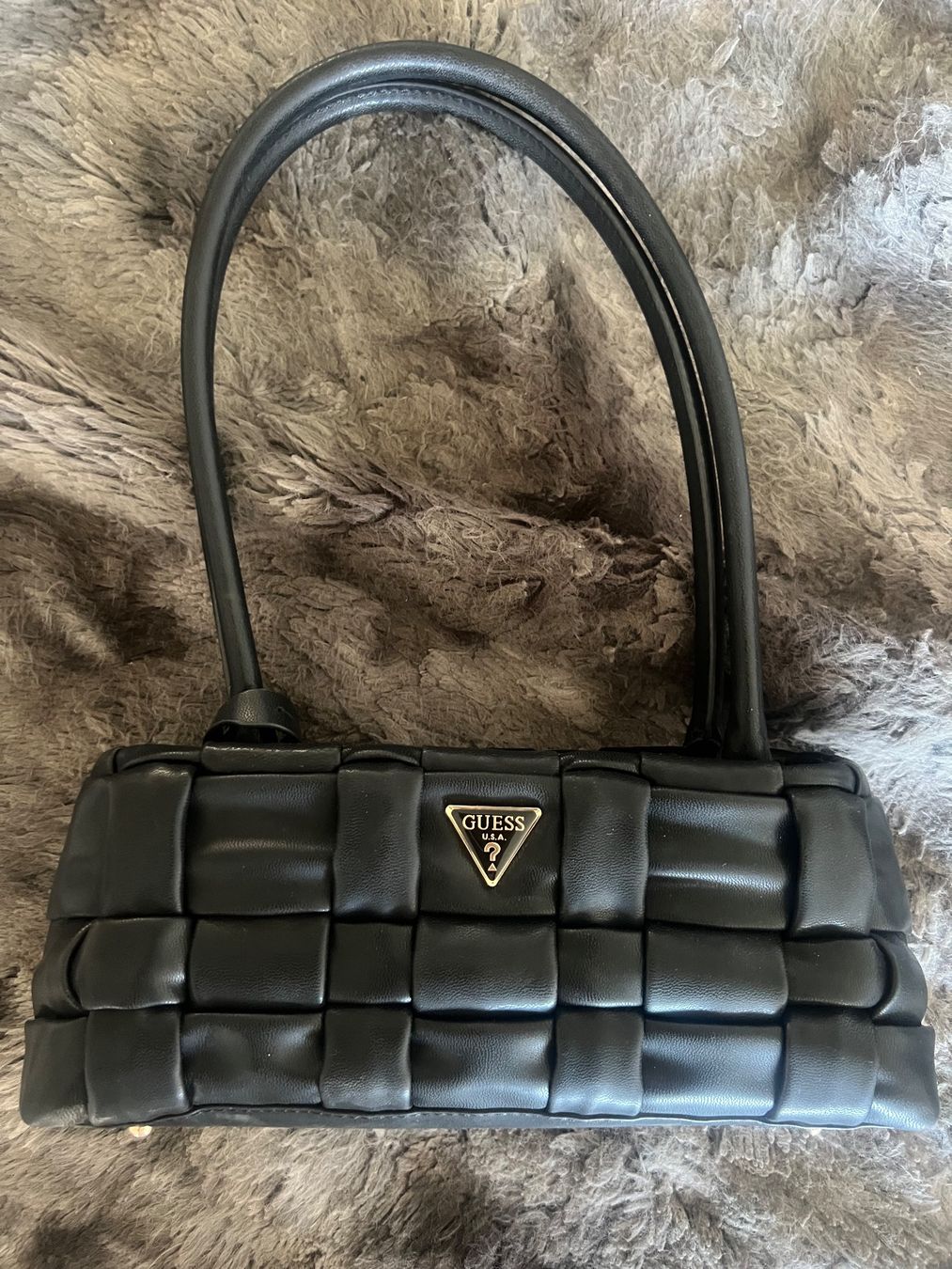 Guess Borse da donna: Guess Tasche – Usato da Romanshorn venduto da duckgoescrazy