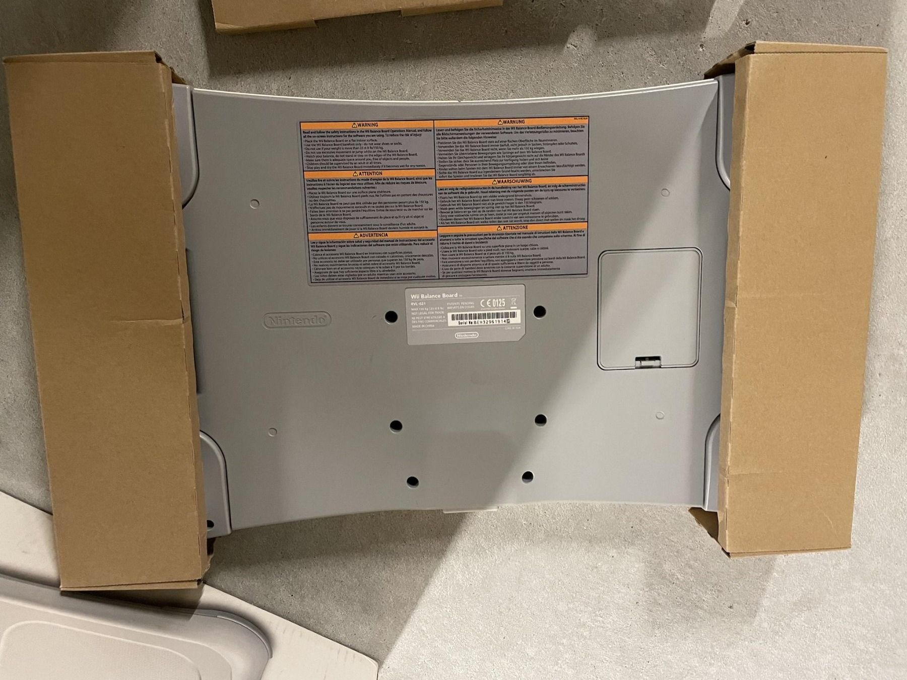 Nintendo Konsolen: wii fit balance board OVP – Gebraucht aus Basel von  3