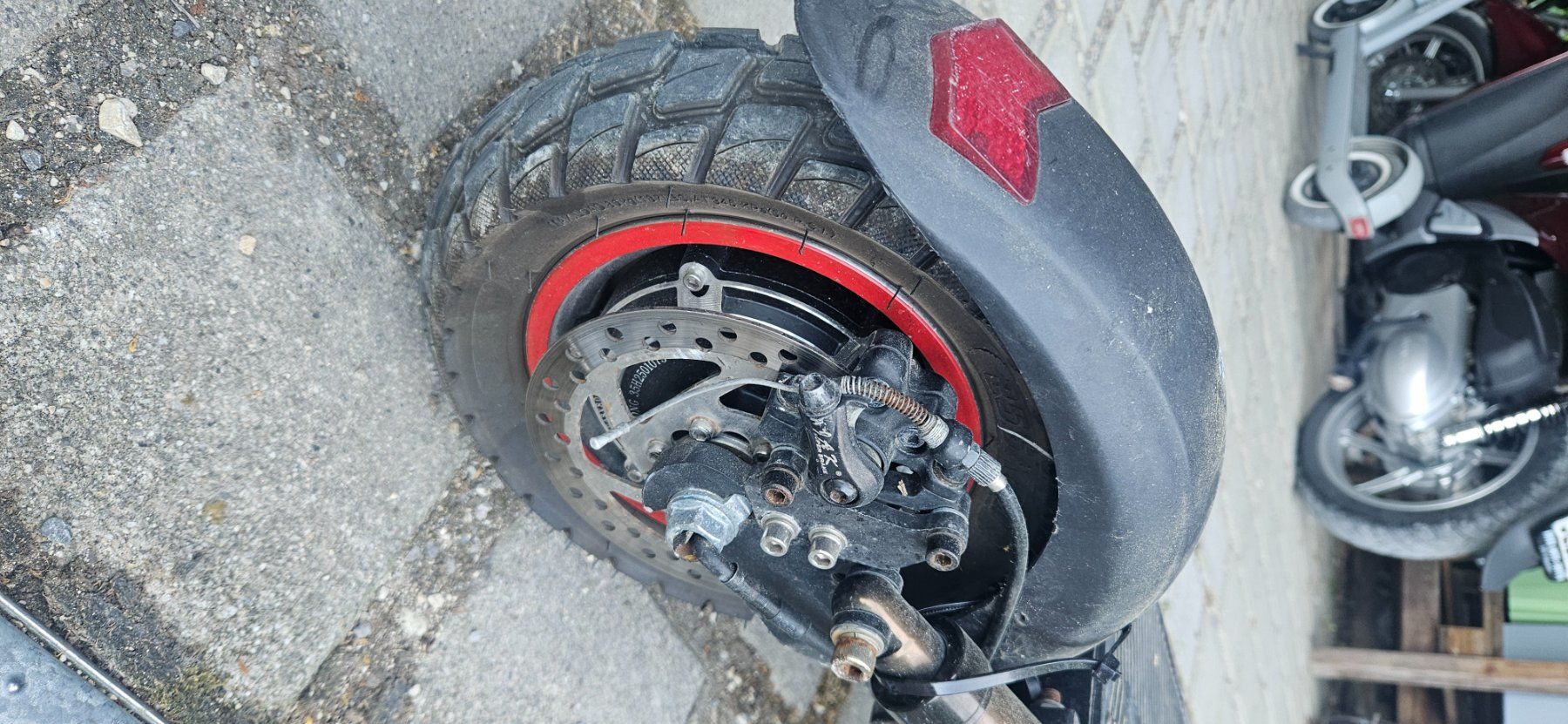 Sonstige: Vmax r20 pro – Defekt aus Lengnau BE von chr_w7ns 4