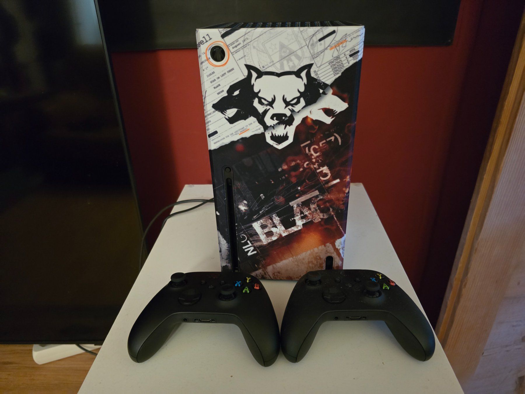 Microsoft Console: Xbox Series x 1TB/2 Jahre Garantie/2 Controller – Nuovo (secondo la descrizione) da Wasen im Emmental venduto da lau_ydx5 3