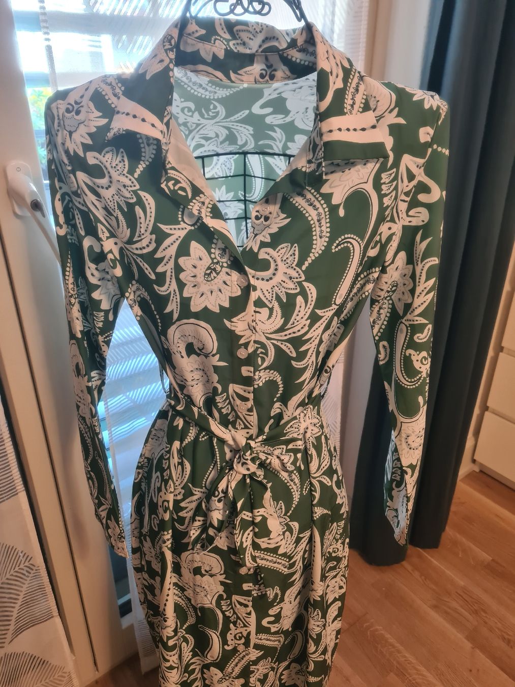 Vestiti: länge kleid gr M – Nuovo (secondo la descrizione) da zürich venduto da janjaz 1