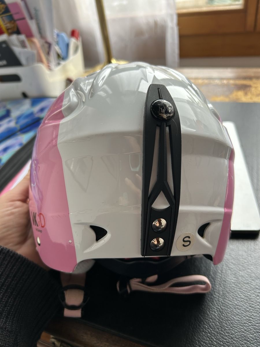 Caschi: Casque ski Hello Kitty S – Usato da Athenaz (Avusy) venduto da cyrano476 3