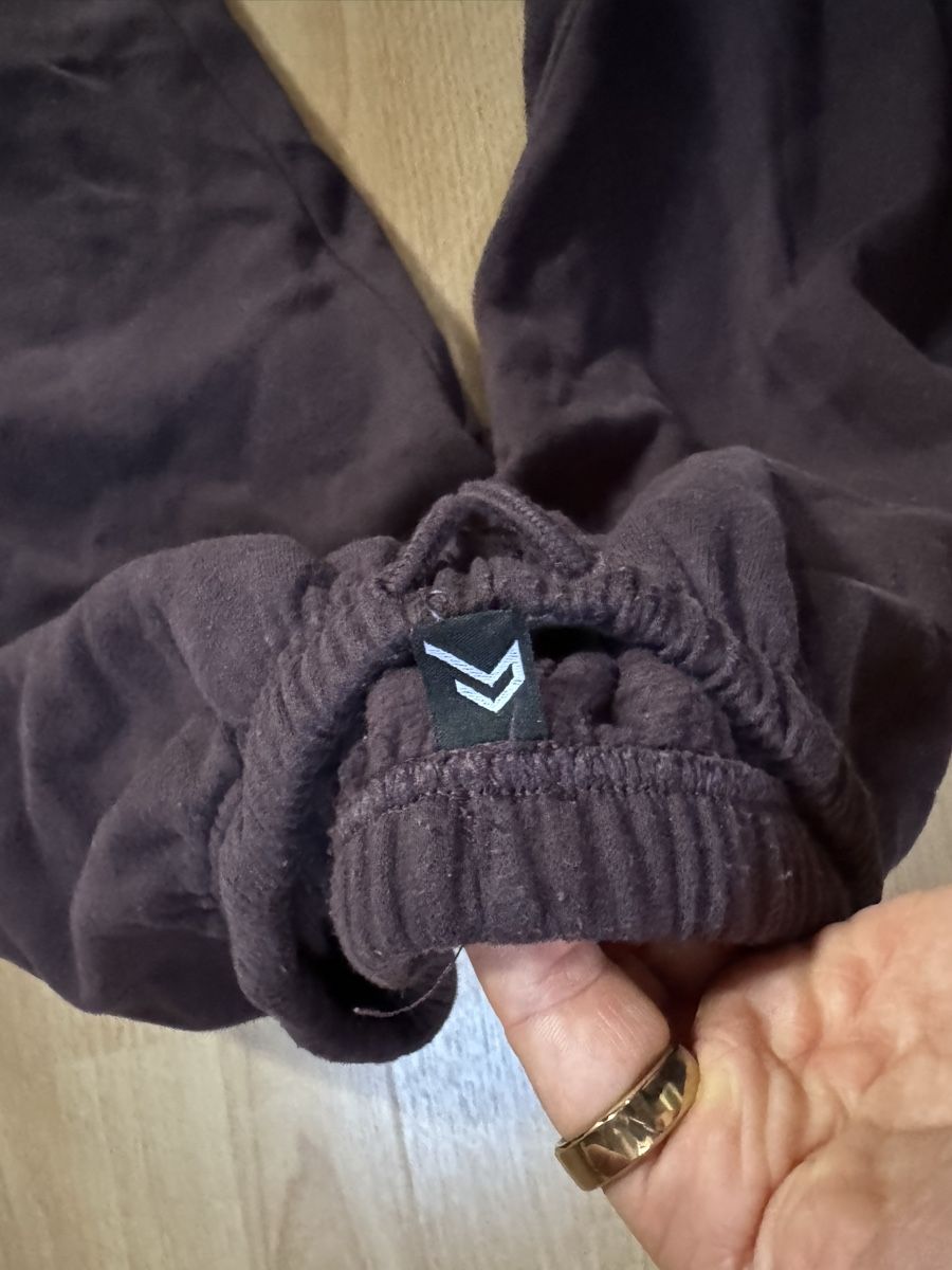 Oner Active Pantaloni: Jogginghose Oner Active braun / Rot Grösse S – Usato da BERN venduto da mar_rz79 2