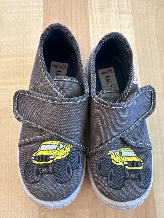 Superfit Chaussures garçon: Superfit Hausschuhe Gr 25 – D'occasion à Rüschlikon par Retobernina