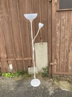 Stehlampe