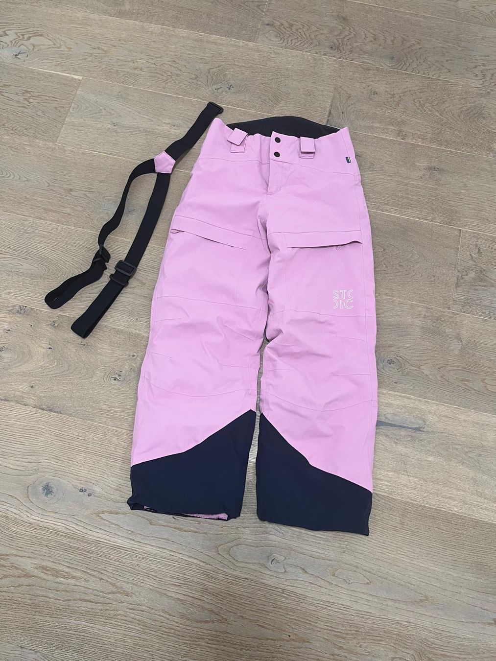 Hosen: Skihose Mädchen STOIC-MountainWool Gr 140 – Gebraucht aus Esslingen von Verkauf-2025 1