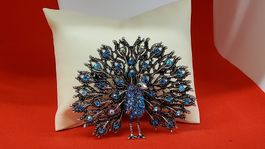 Pfauen-Brosche, neuwertig, funkelnd, ideales Geschenk!