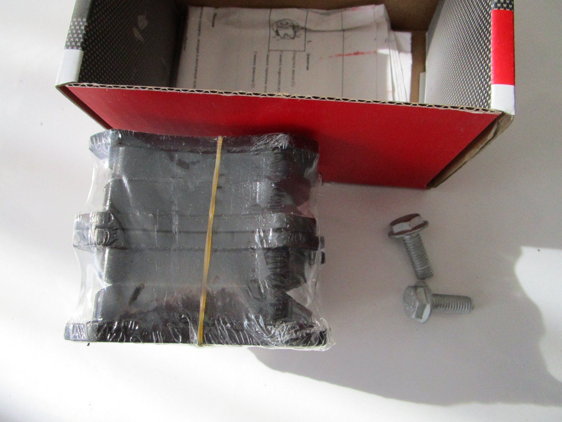 Alle Autoersatzteile: Bremsbelagsatz, Audi /VW /Peugeot – Neu und originalverpackt aus Kollbrunn von Lapce 3