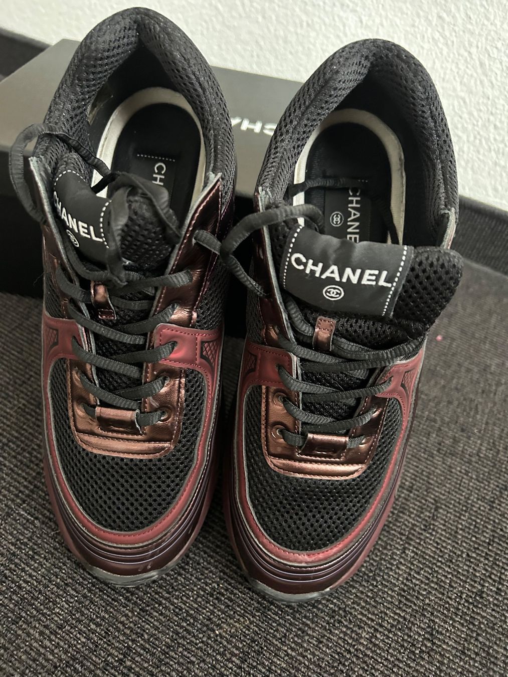 Chanel Scarpe da donna: Chanel baskets – Usato da Chez-le-Bart venduto da kouni12 1