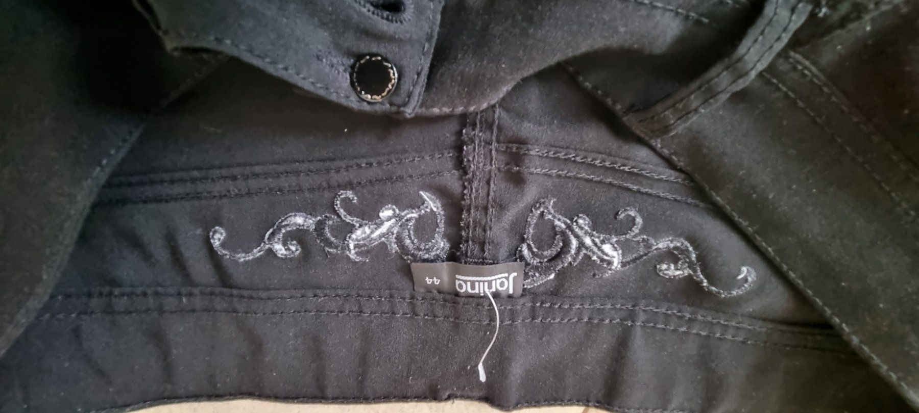 Pantaloni: Janina Stretchhose gr.44 – Nuovo (secondo la descrizione) da Grossdietwil venduto da GNOM313 1