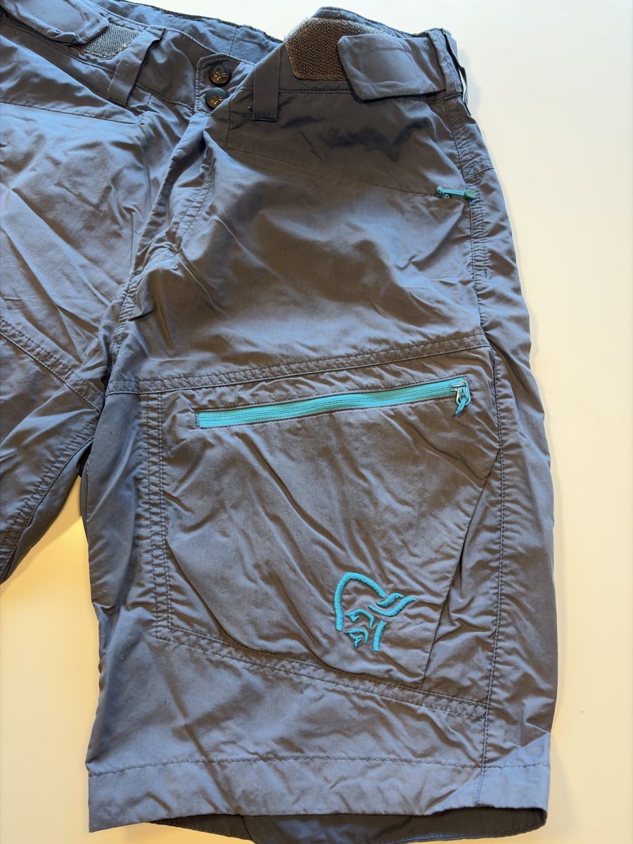 Norrøna Pantaloni: Norrona bitihorn lightweight shorts, size s – Usato da Nyon venduto da tor_6gr5 2